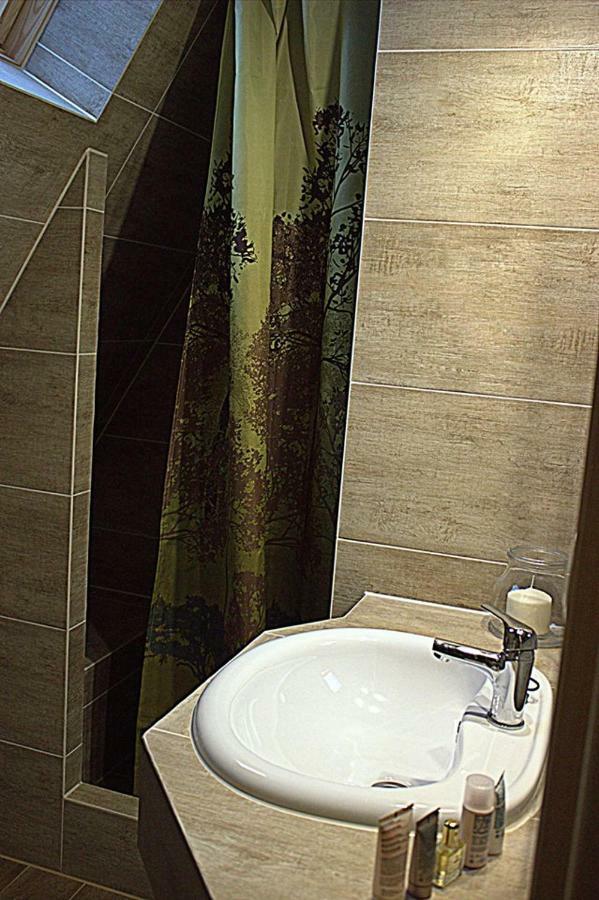 Pokoje Granaty Zab Ngoại thất bức ảnh