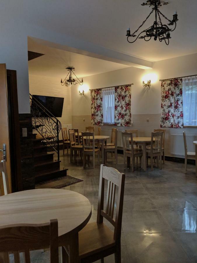 Pokoje Granaty Zab Ngoại thất bức ảnh